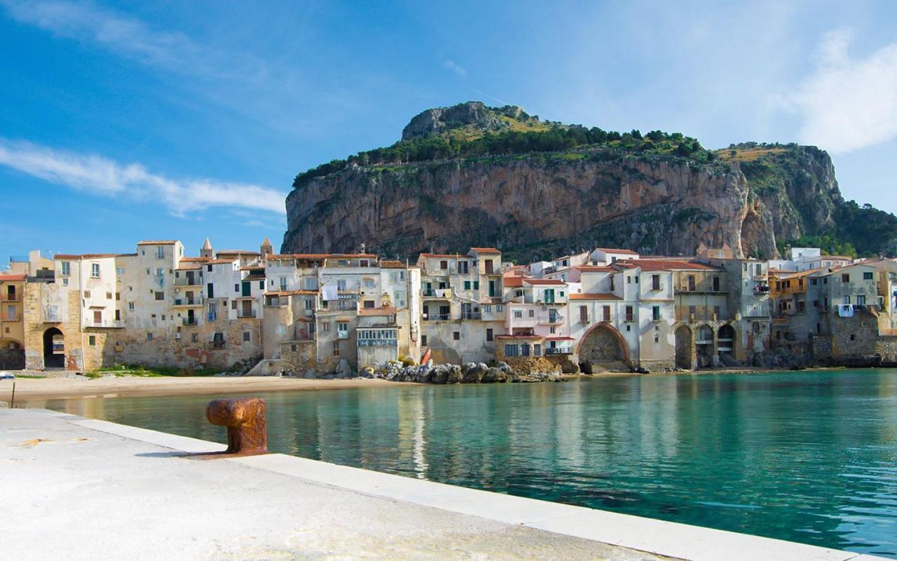 Case Vacanze Le Rose Campofelice Di Roccella Exterior foto