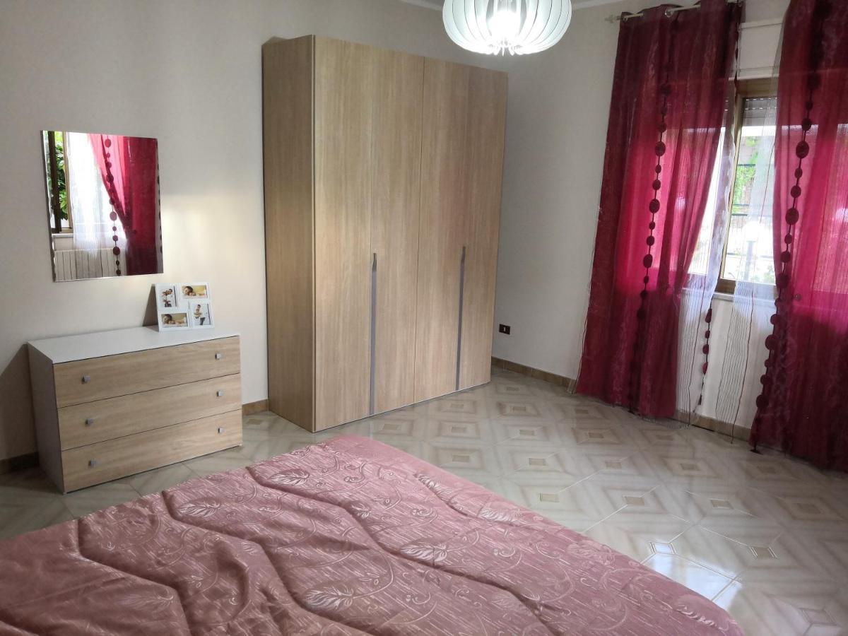 Case Vacanze Le Rose Campofelice Di Roccella Exterior foto